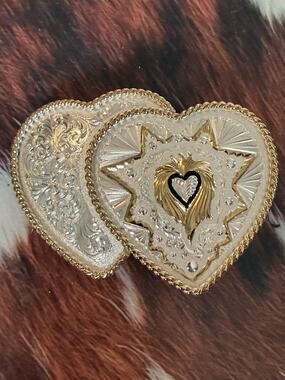 Montana Silversmiths Double Heart Belt Buckle Vintage Western Teens Women Girls